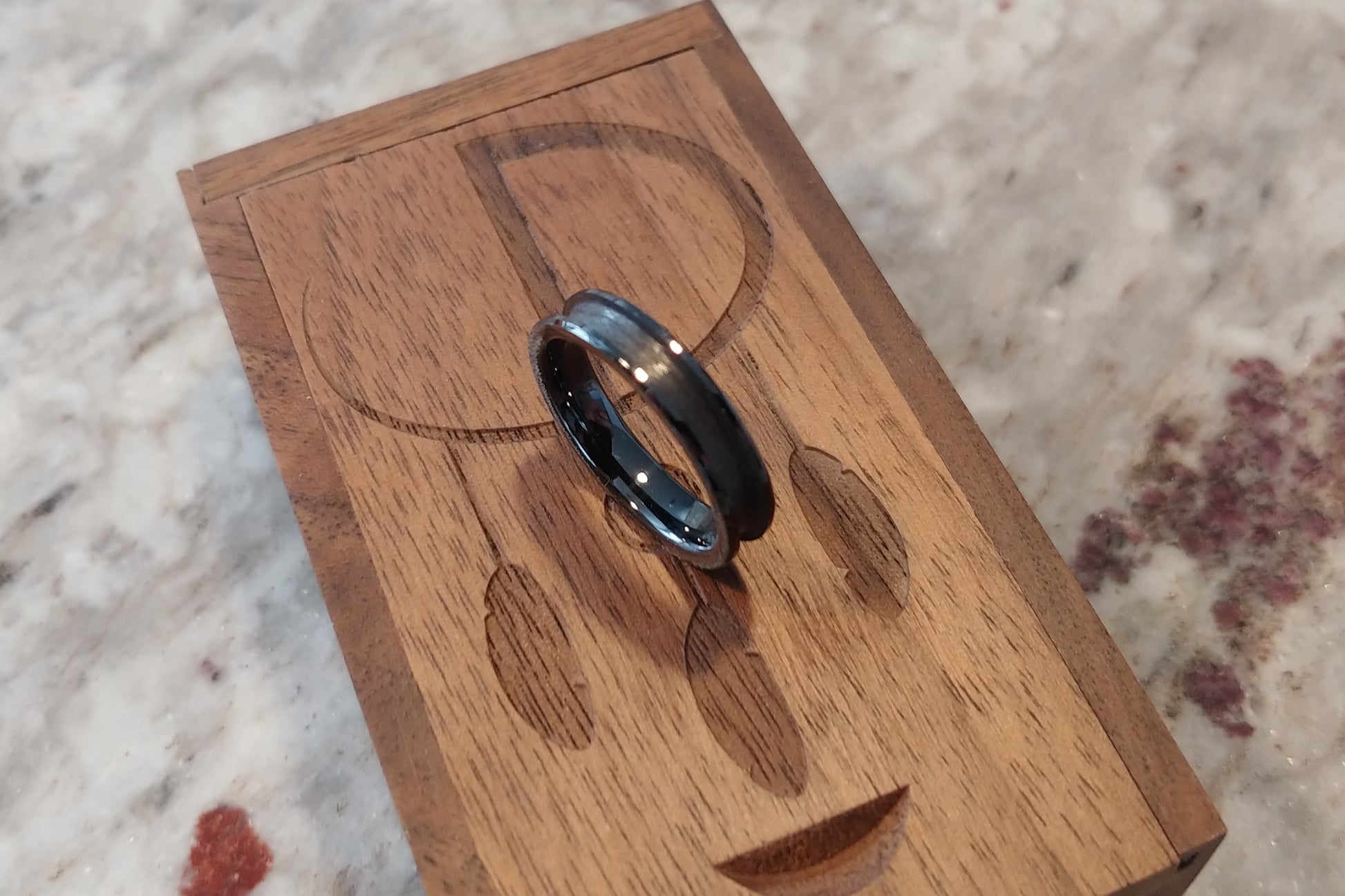 4MM Bands - Tungsten and Ceramic - DreamWood Rings Supplies