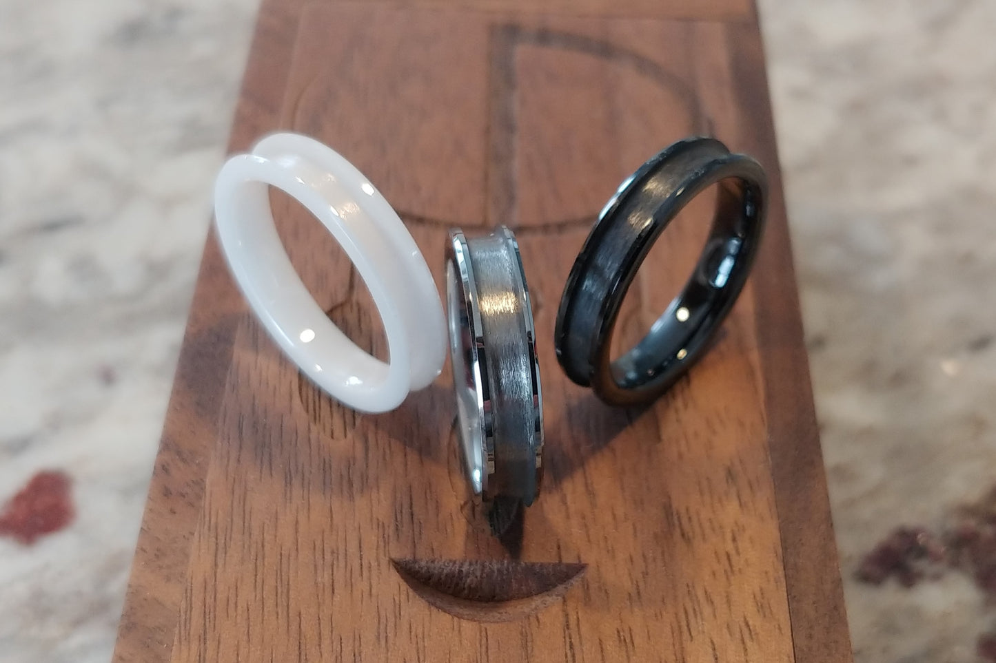 4MM Bands - Tungsten and Ceramic